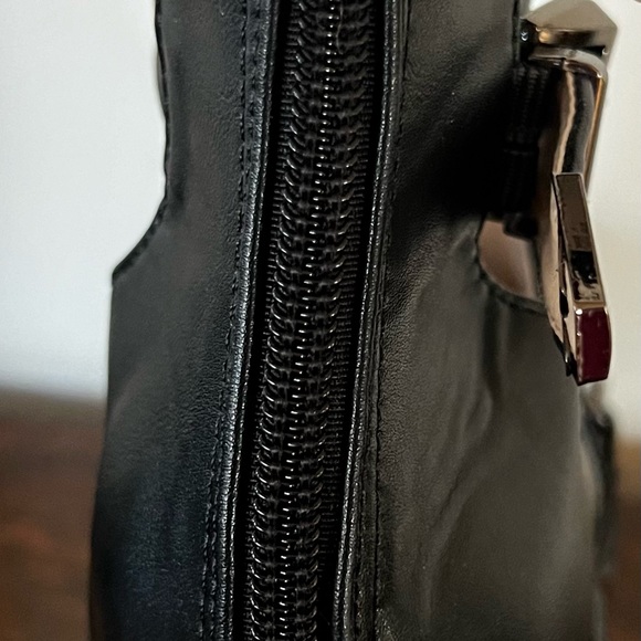 GDGYDH Black High Heel Platform Boots for Women with Chain & Chunky Heels - Picture 6 of 11